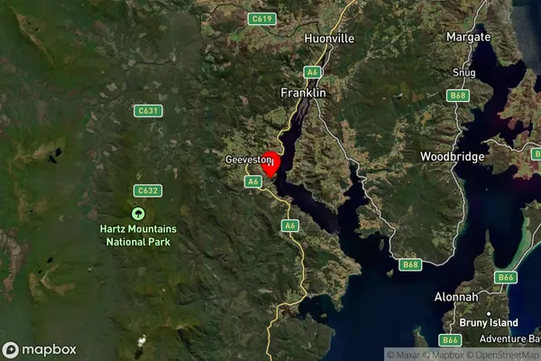 Cairns Bay,Tasmania Satellite Map