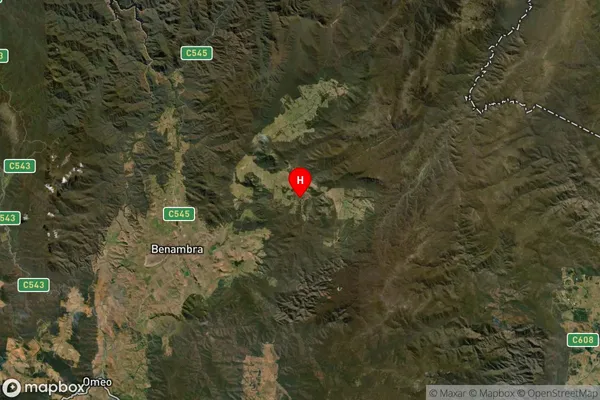 Uplands,Victoria Satellite Map