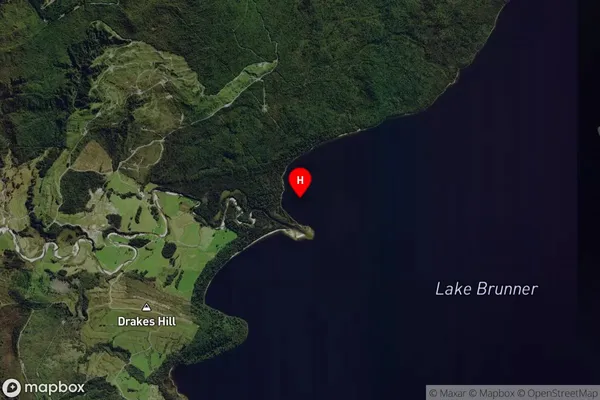 Dobson Bay,West Coast Satellite Map